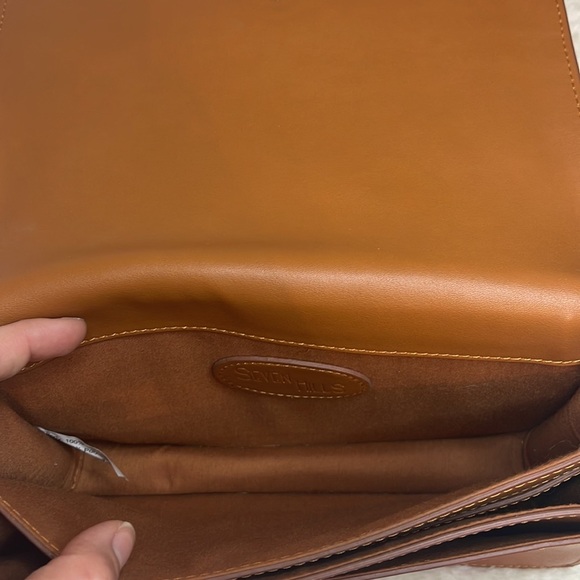 Seven Hills Kyara Light Brown Leather Crossbody Adjustable Strap Purse - Picture 9 of 13